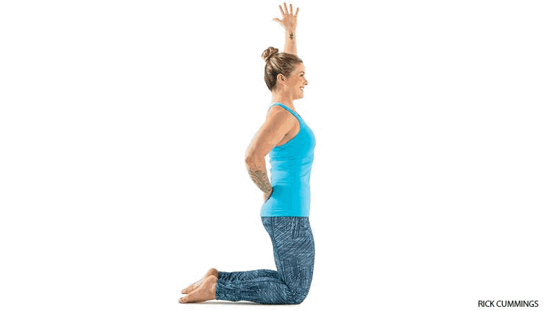 12个瑜伽体式,帮你轻松缓解肩颈疼痛.