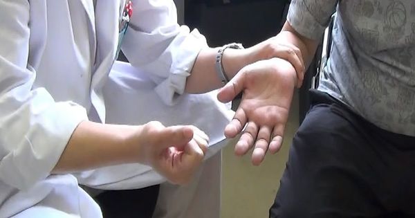 脊髓损伤患者的手功能如何重建?