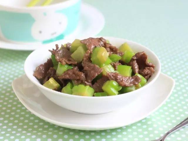 凉瓜炒牛肉