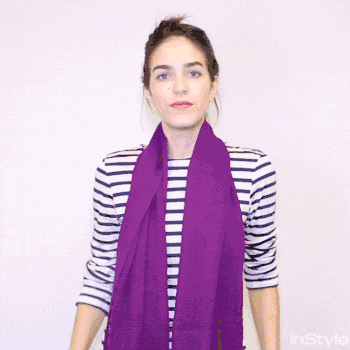 围出气质,围出美丽与青春活力,看看下面几个动图指导吧~最潮流的围巾