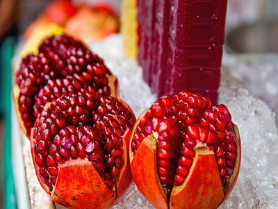 pomegranate-463376__340_副本.jpg
