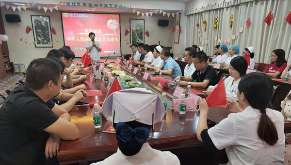 第三季度员工生日会9_副本_副本.jpg