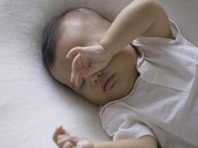 宝宝过敏性结膜炎症状图片