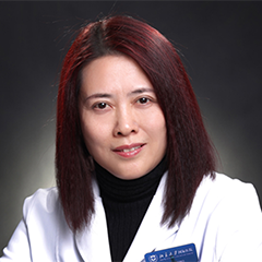 何逸雯