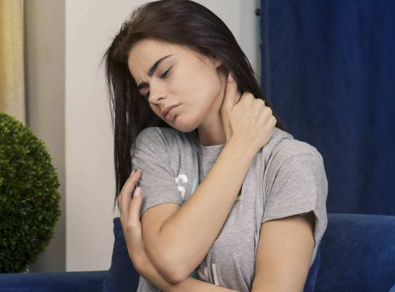 女性颈椎病有哪些症状图片