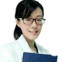 董健