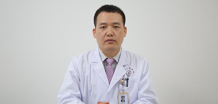 李守峰主治医师