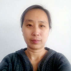 李君