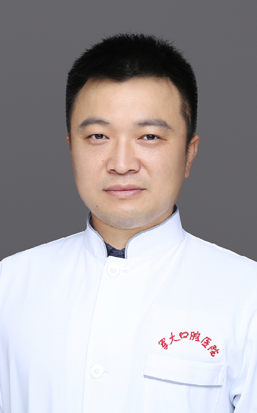 谢超