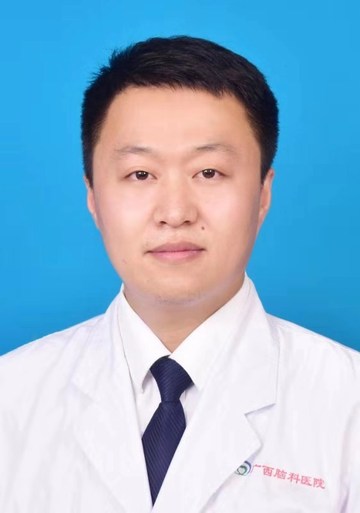 杨盼
