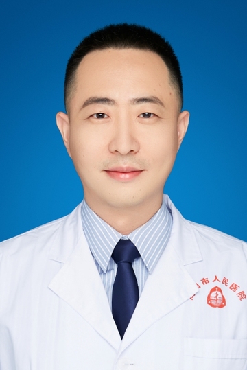 李兴