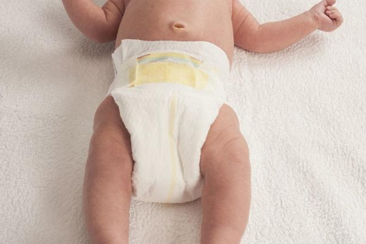 生理现象新生儿腹部鼓鼓的图 生理现象新生儿腹部鼓鼓的图