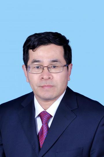 顾人东
