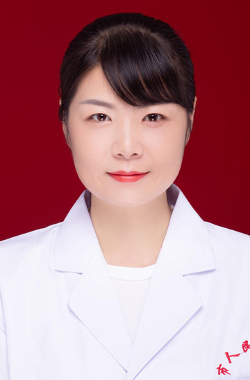 鄞莹