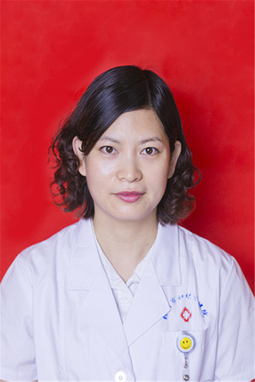 黄仁英