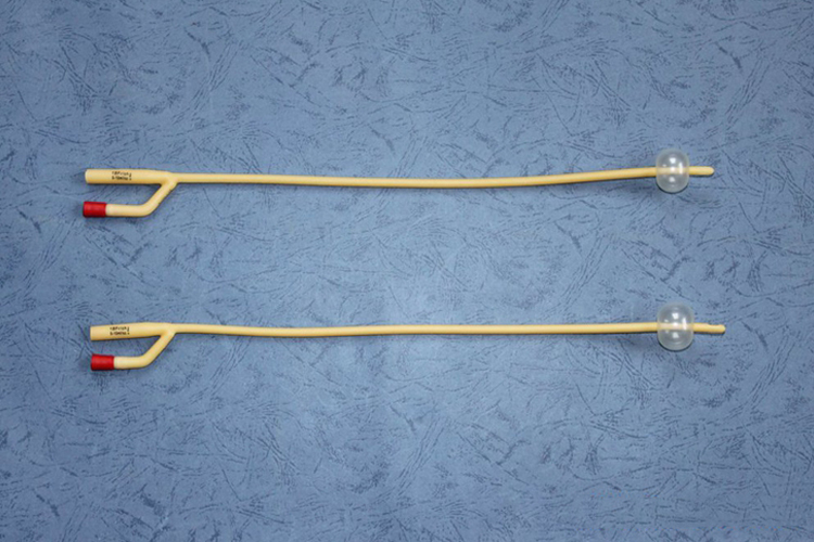 膀胱造瘘导尿管图