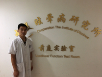 李健勇