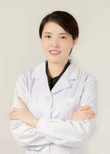 曾丽梅