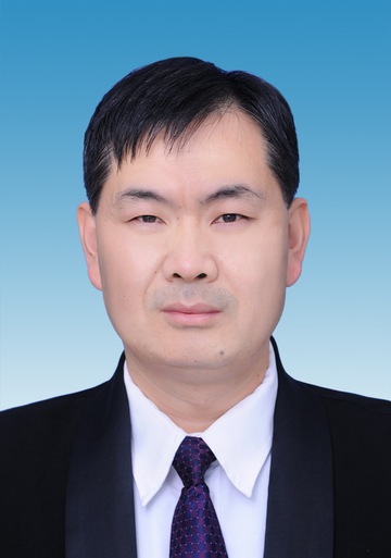 李强