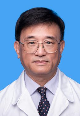 李威