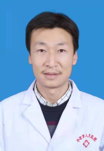 杨向向