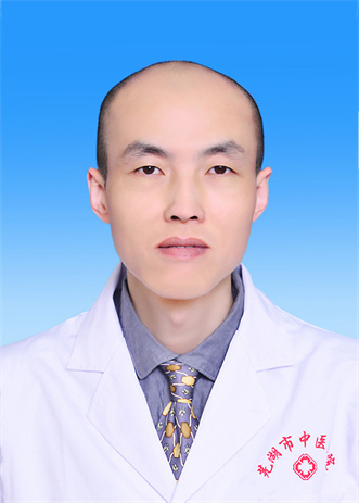 闫少清