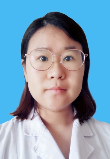 黄堃