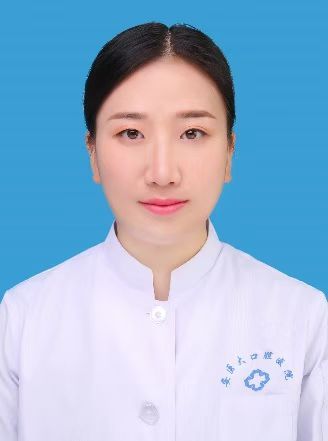 沈月腾