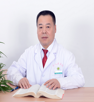 梁永臣