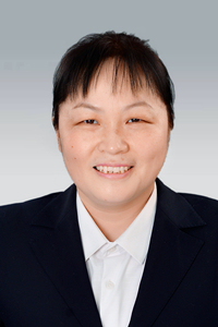 龚红英