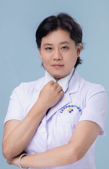 温佩仪