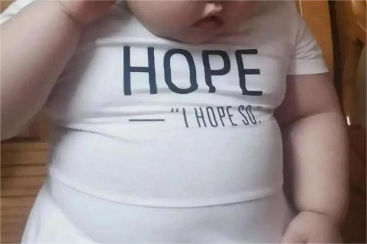 脂肪堆积肚子圆鼓鼓图 脂肪堆积肚子圆鼓鼓图