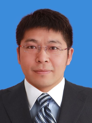 傅佰圣