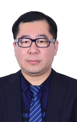 李亮