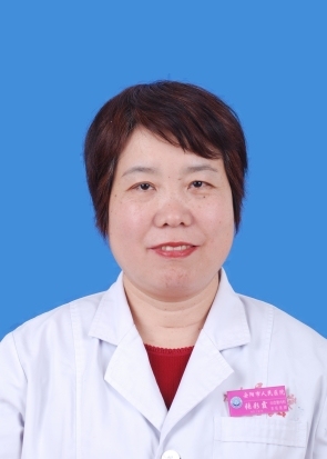 张彩霞
