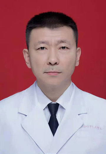 王健
