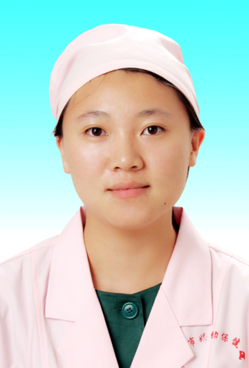 黄静