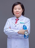 何碧云