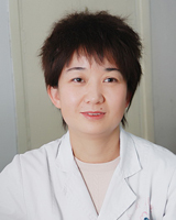何瑛