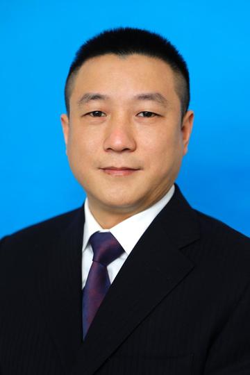 崔吉文