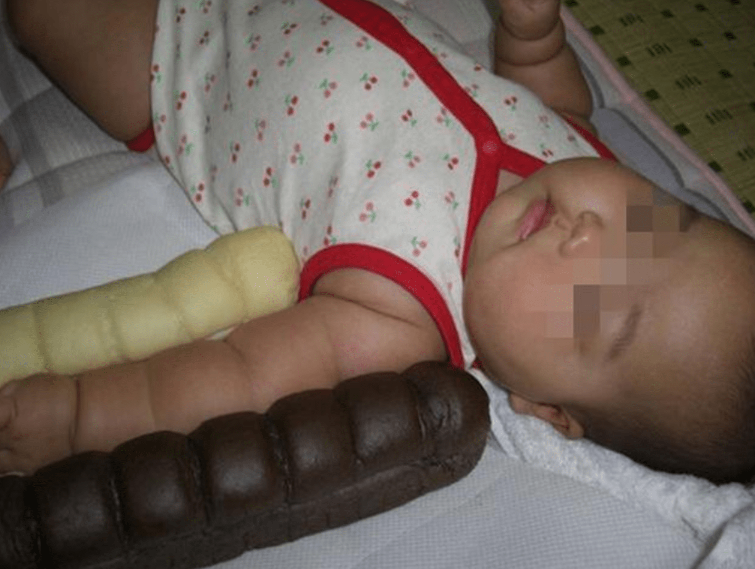 婴儿莲藕臂图 婴儿莲藕臂图