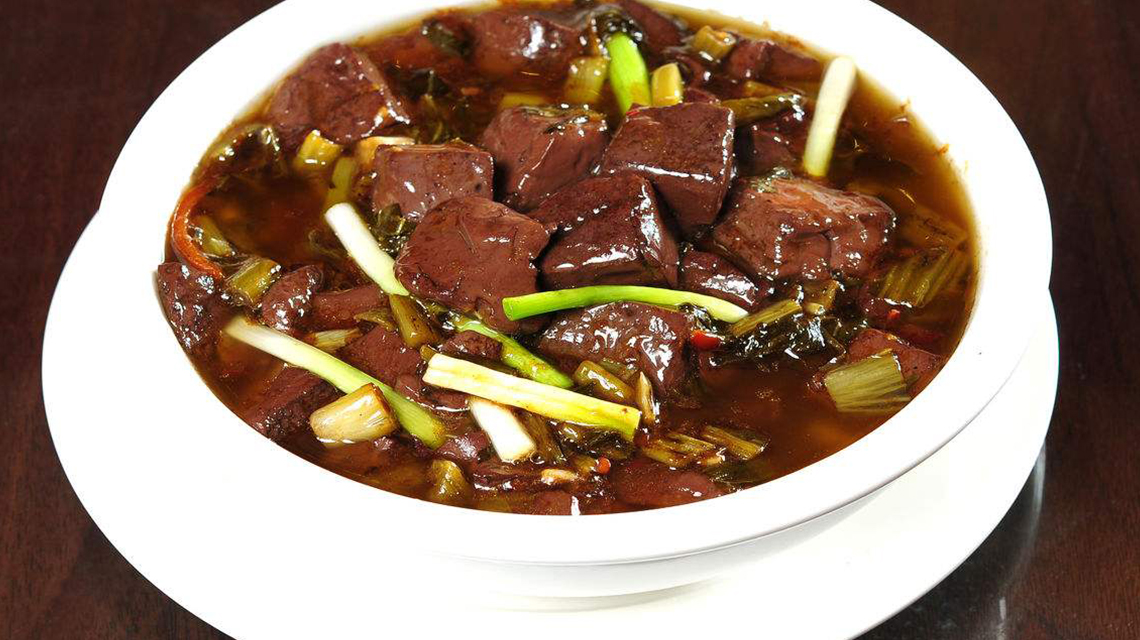 坐月子能不能吃鹅血