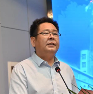 靳丹