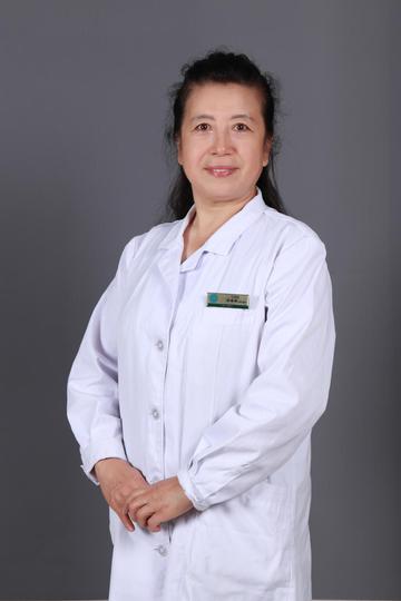 郑春英