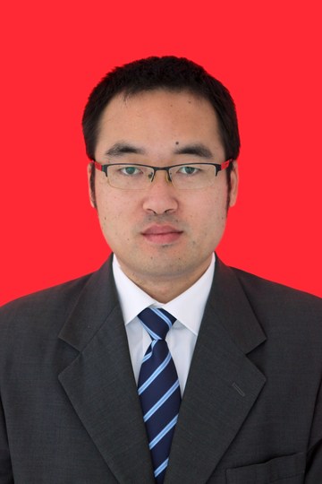 杨小云