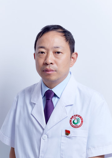 李凌