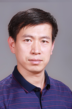 李新鹏