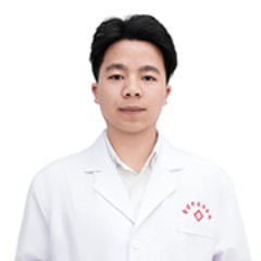 吕鹏