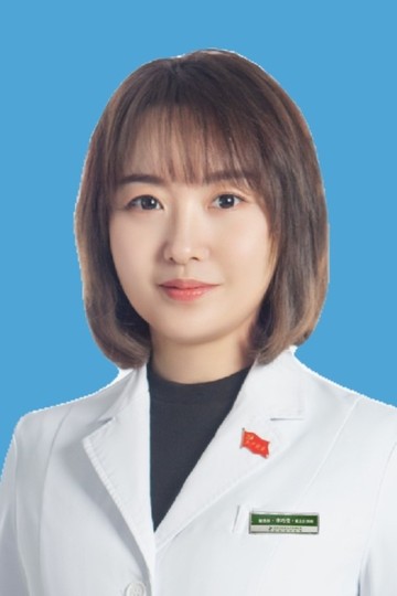 李巧莹