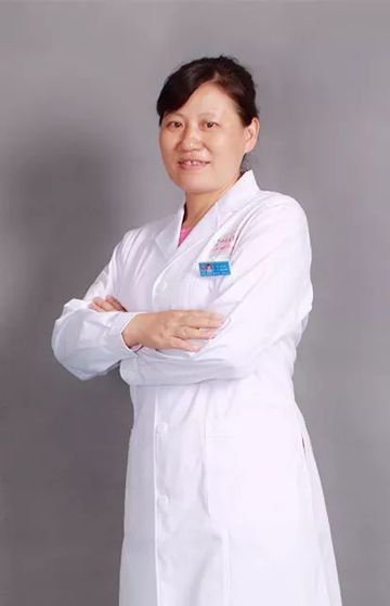 蔡蓉